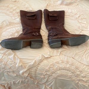 Women’s Cat Leather Boots size 7 (38 euro)